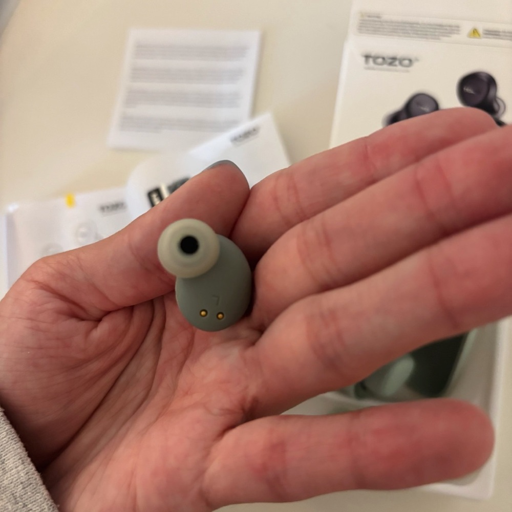 A1 True Wireless Earbuds - Green - Picture 7 of 13